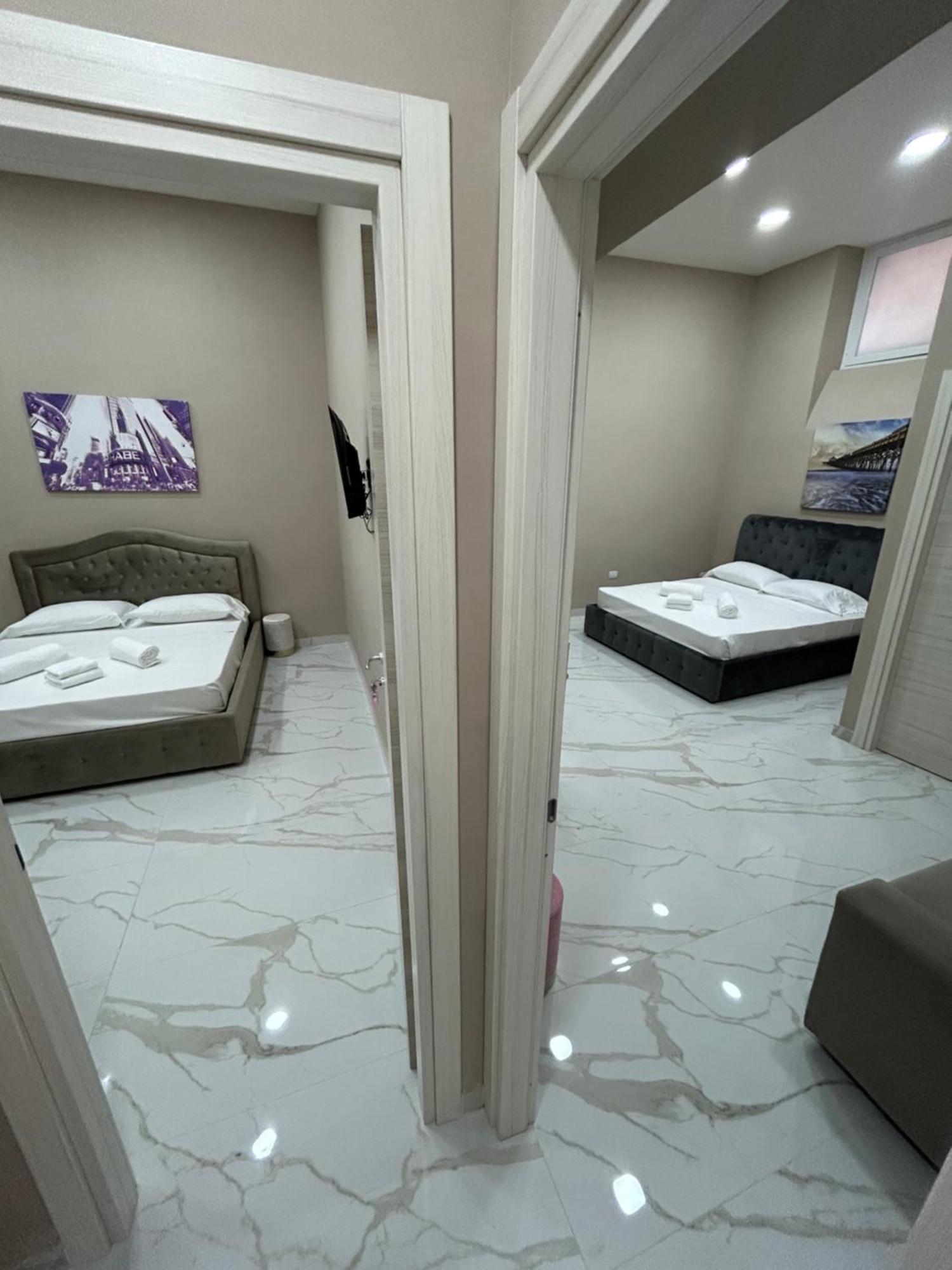 Valentino Caracciolo 105 Apartamento Nápoles Exterior foto